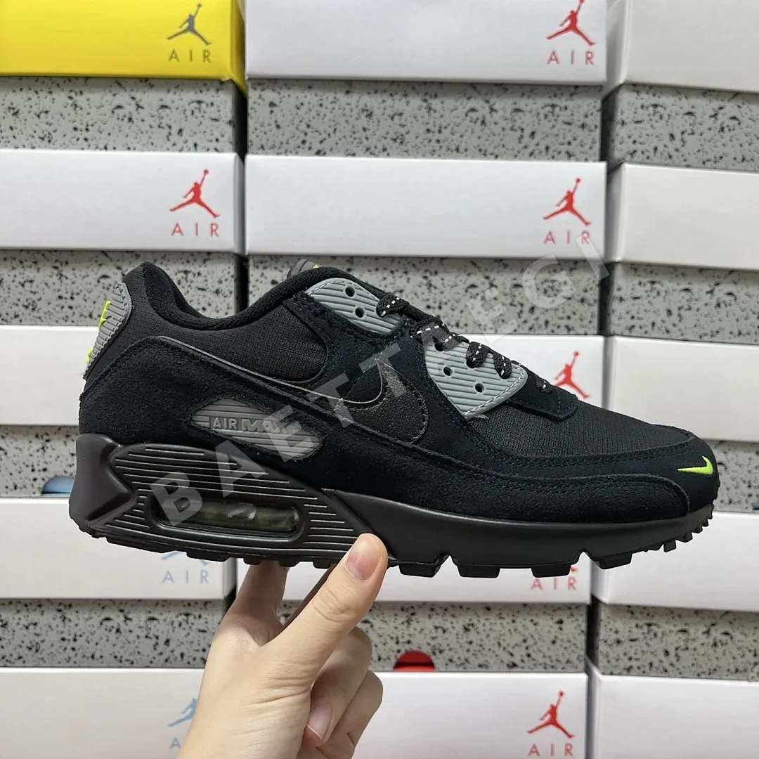 나이키 [XY] 에어 맥스 90 FQ2377-001 201051 Nike Air Max 90 Black Volt Cool Grey 상세 이미지 8