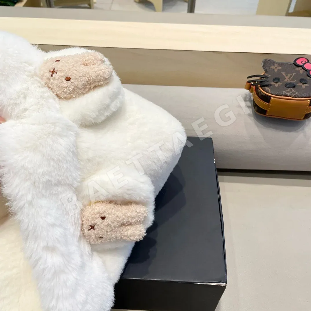 몽클레르 곰 캐릭터 여성용 플리스 안감 모자 세트 상세 이미지 7