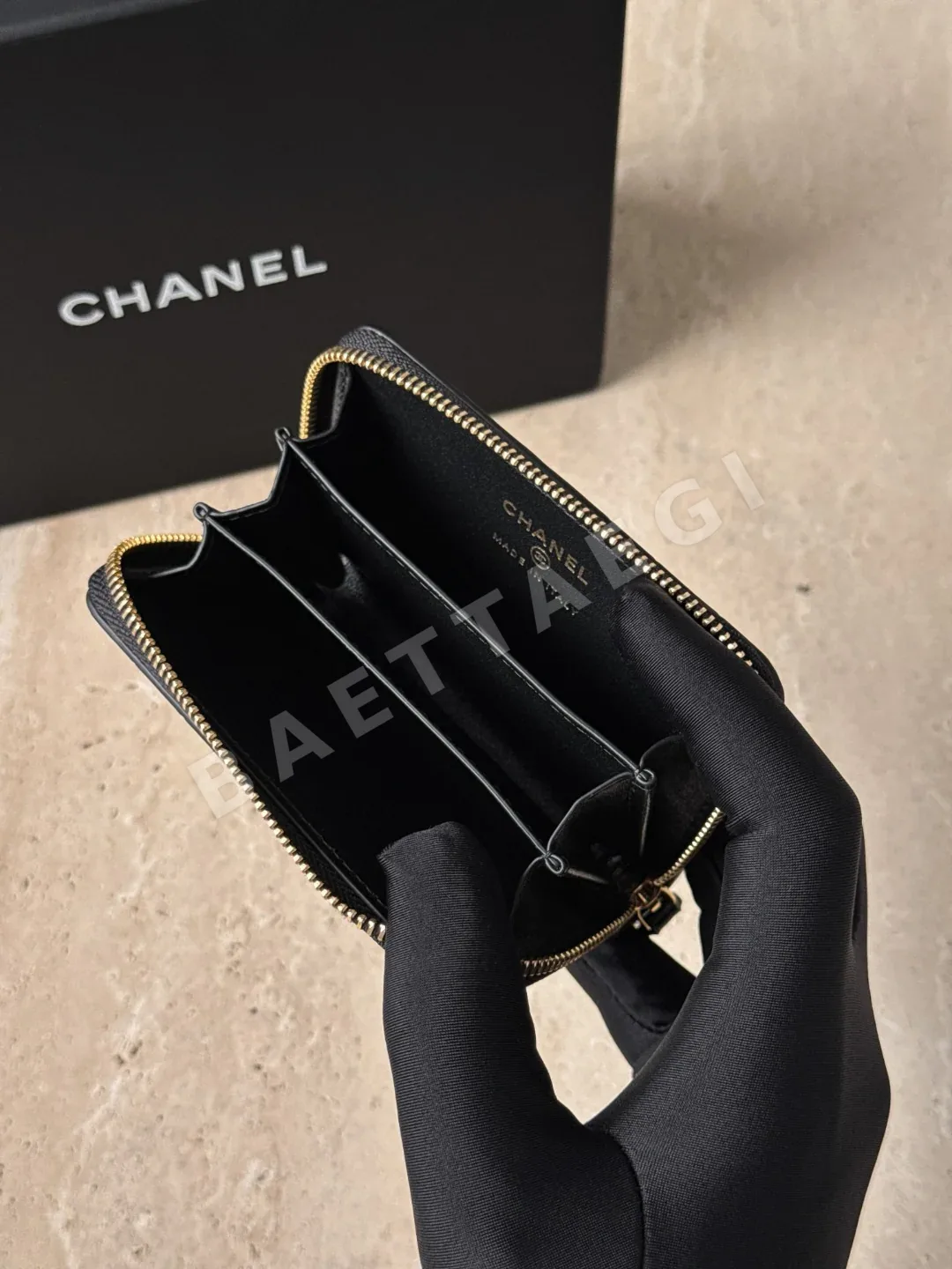 샤넬 크로커다일 엠보싱 카드 홀더 가방 상세 이미지 5