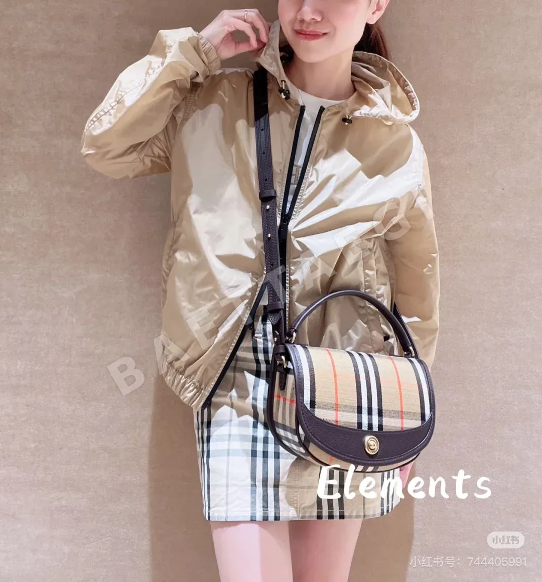 버버리 하이랜드 린넨 크로스바디백 상세 이미지 9