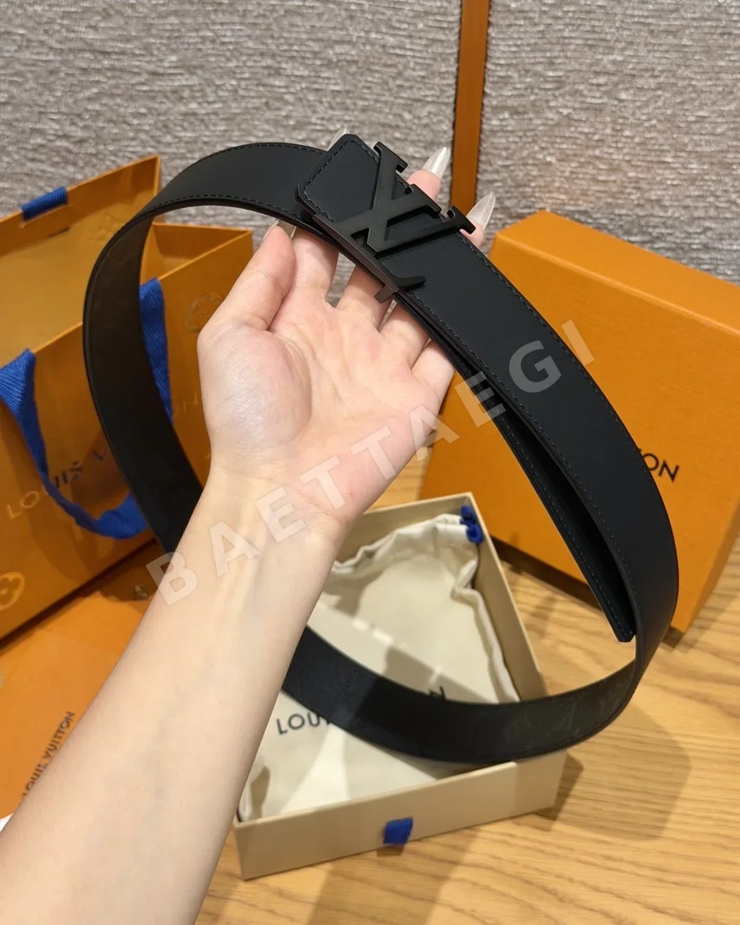 루이비통 디멘션 40mm 리버시블 벨트 상세 이미지 5