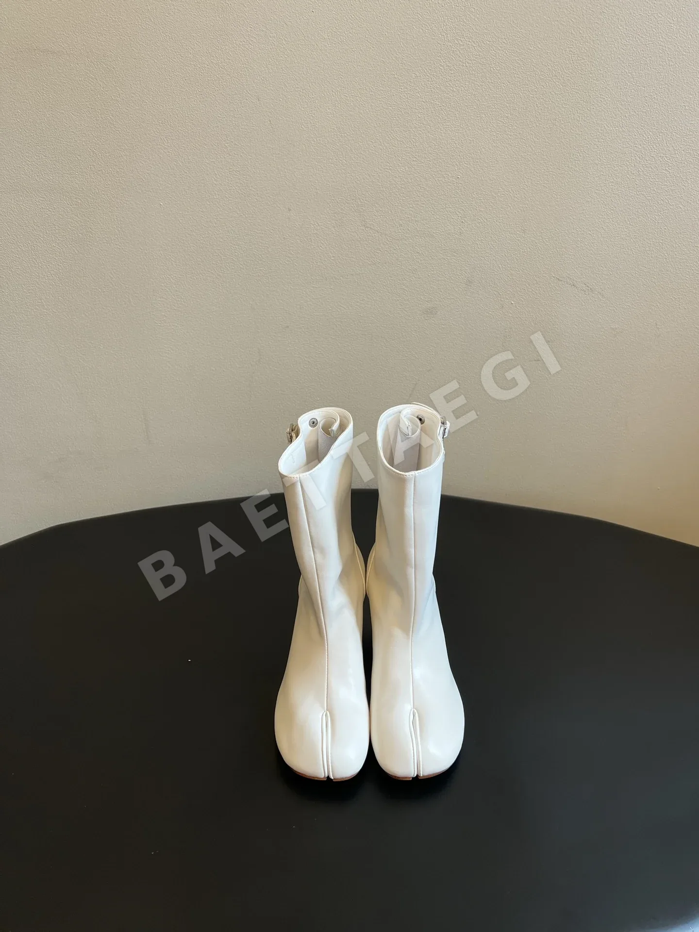 마르지엘라 타비 부츠 스플릿토 디자인 178871