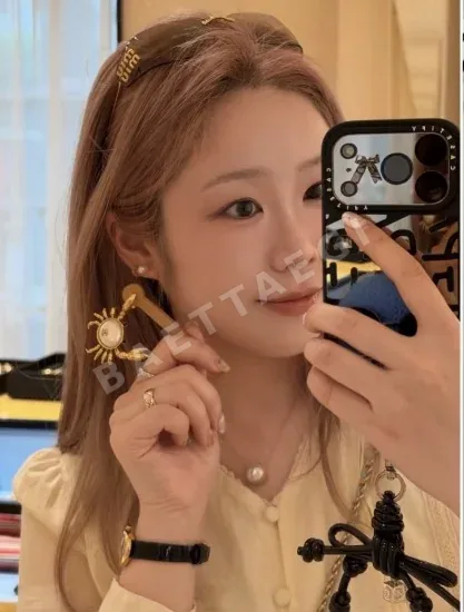 샤넬 골드 도금 게 모양 귀걸이 상세 이미지 2