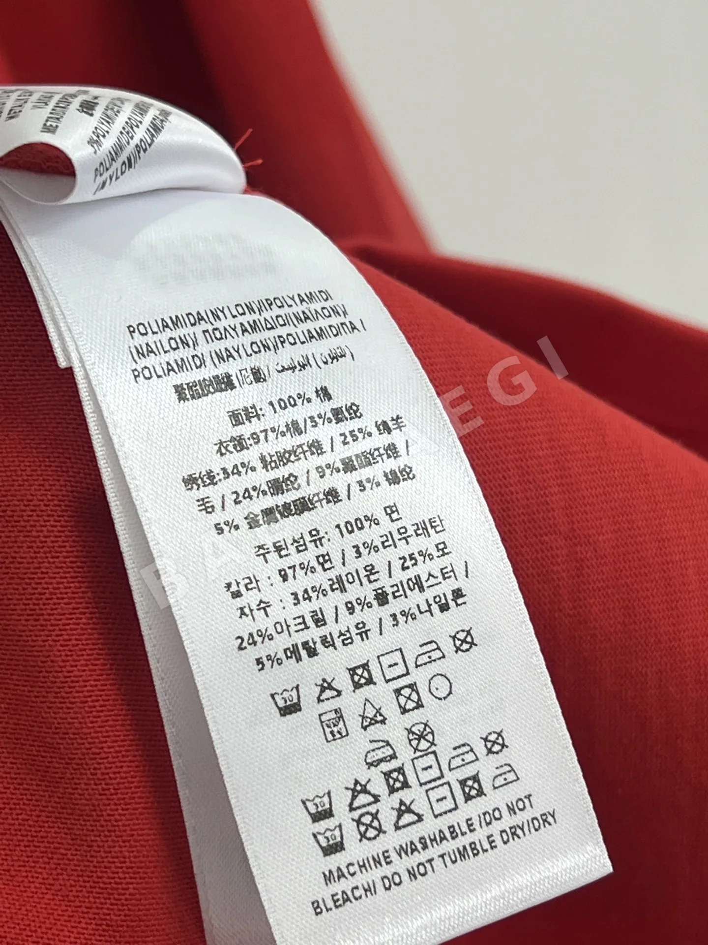 버버리 워호스 로고 남성 반팔 티셔츠 상세 이미지 9