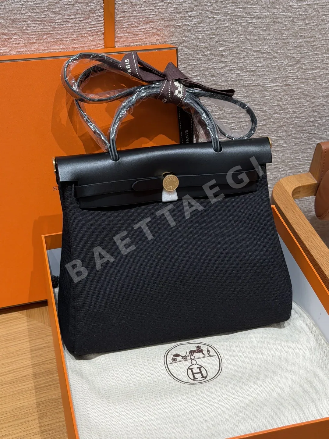 에르메스 캔버스 가죽 혼합 지갑 192480