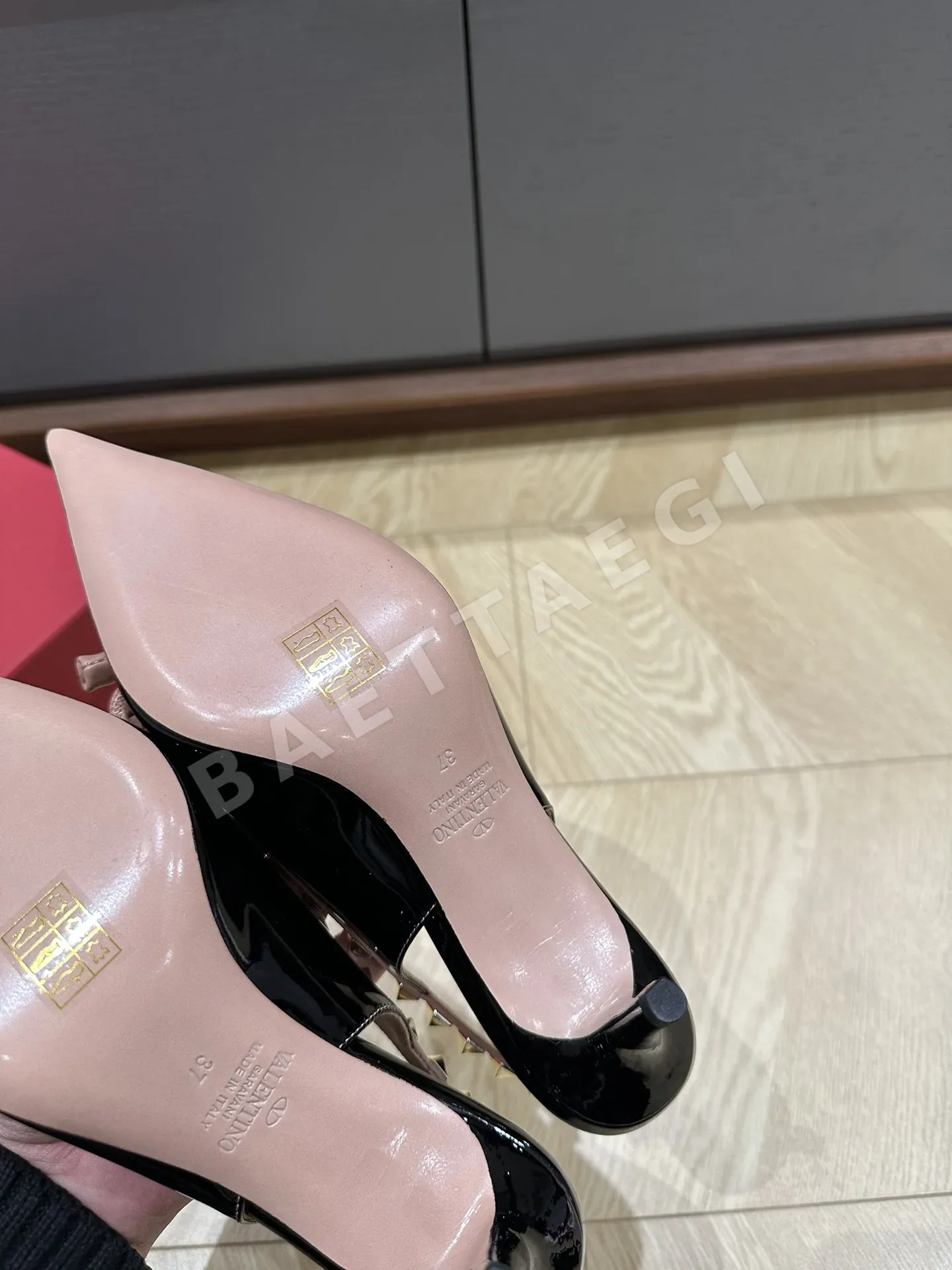 발렌티노 신발 상세 이미지 8