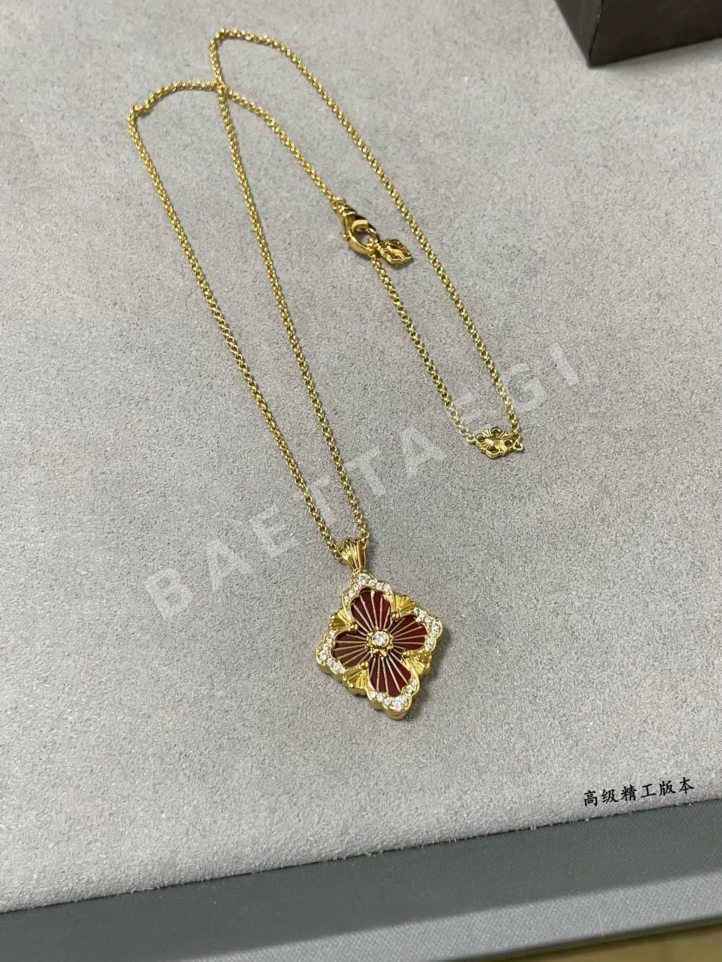 부첼라티 오페라 레드 에나멜 골드 목걸이 상세 이미지 8