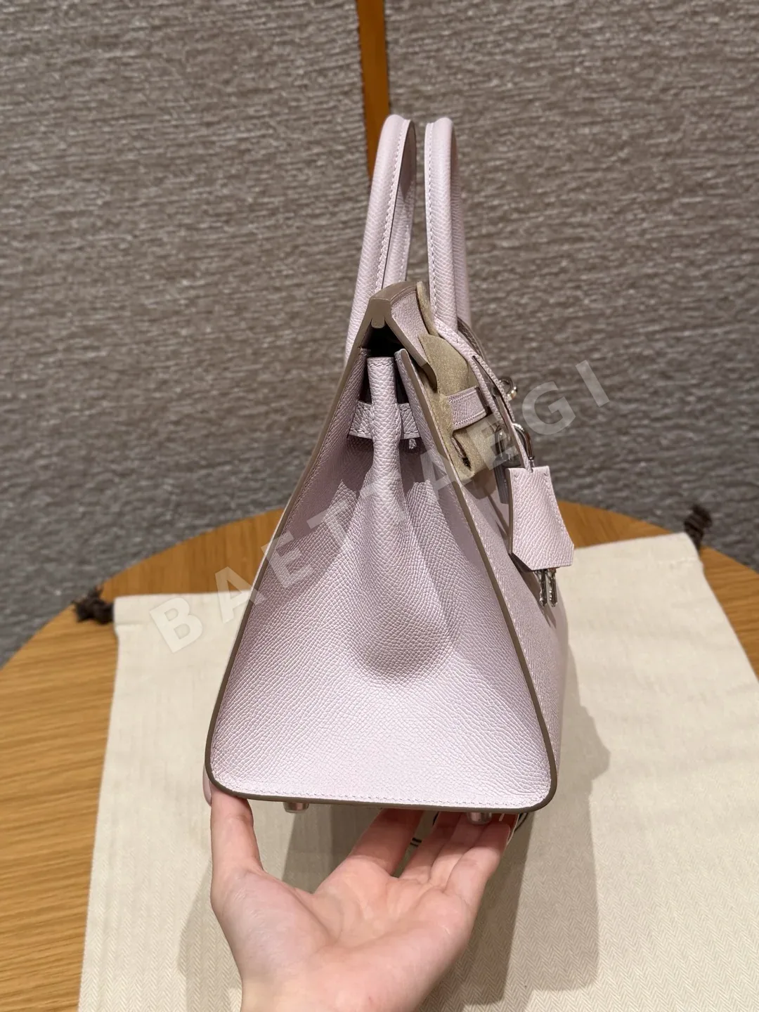 에르메스 버킨 25 가죽 가방 상세 이미지 3