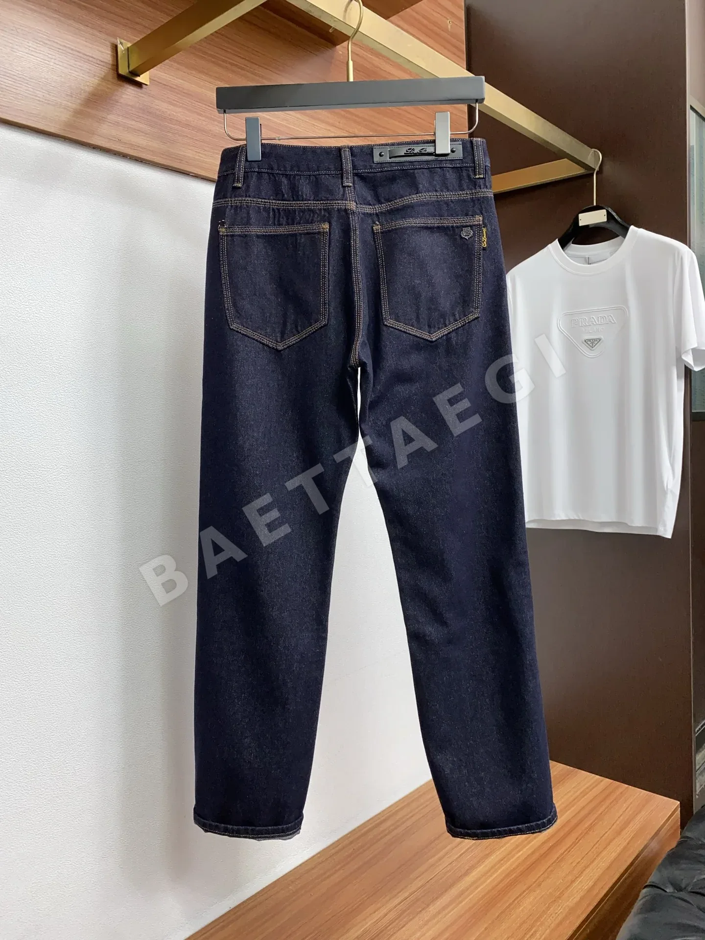 로로피아나 올드 머니 스타일 수입 데님 남성 바지 상세 이미지 8