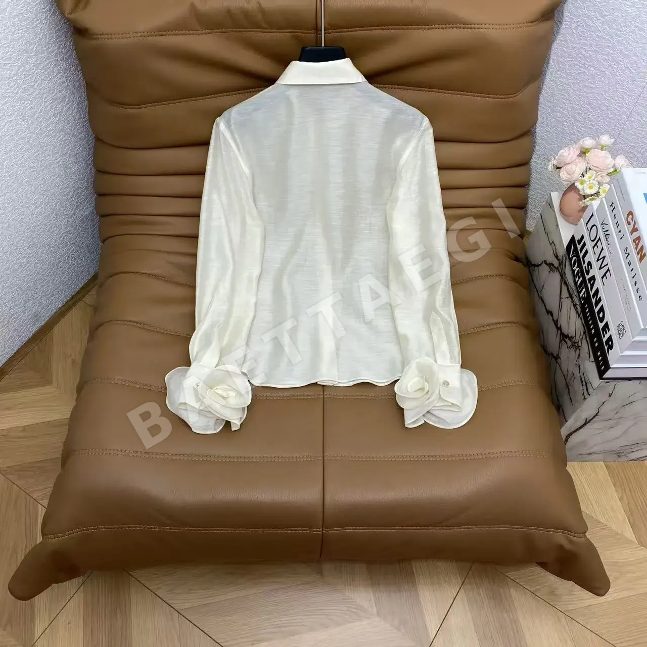 디올 린넨 코튼 플라워 장식 여성 셔츠 상세 이미지 5