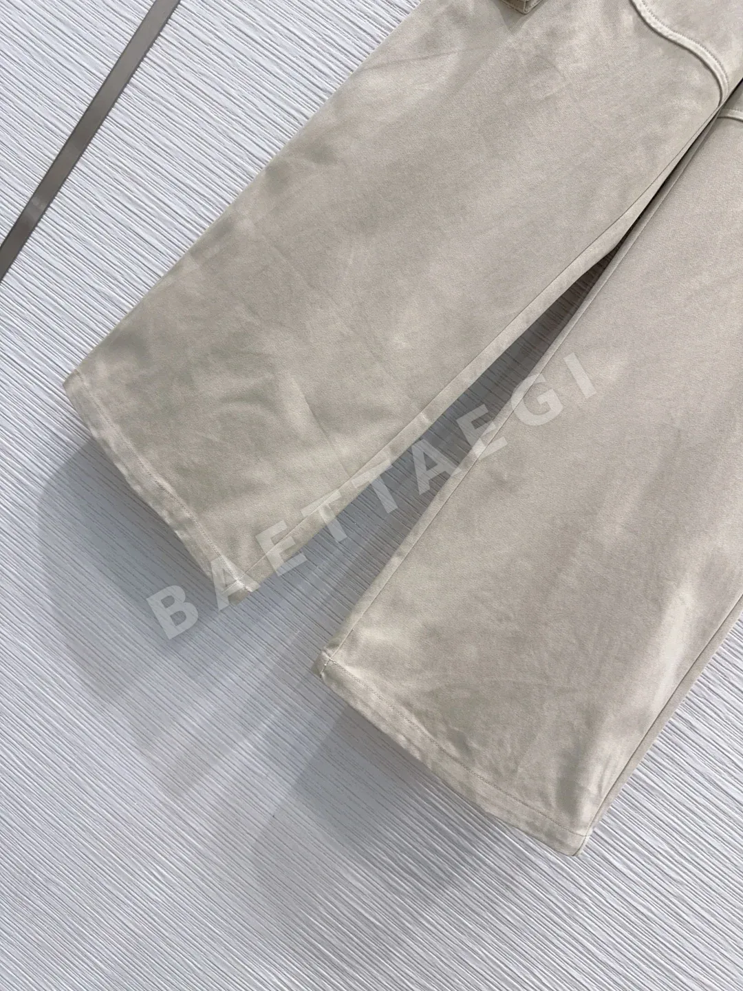 생로랑 와이드 레그 카고 여성 바지 상세 이미지 6