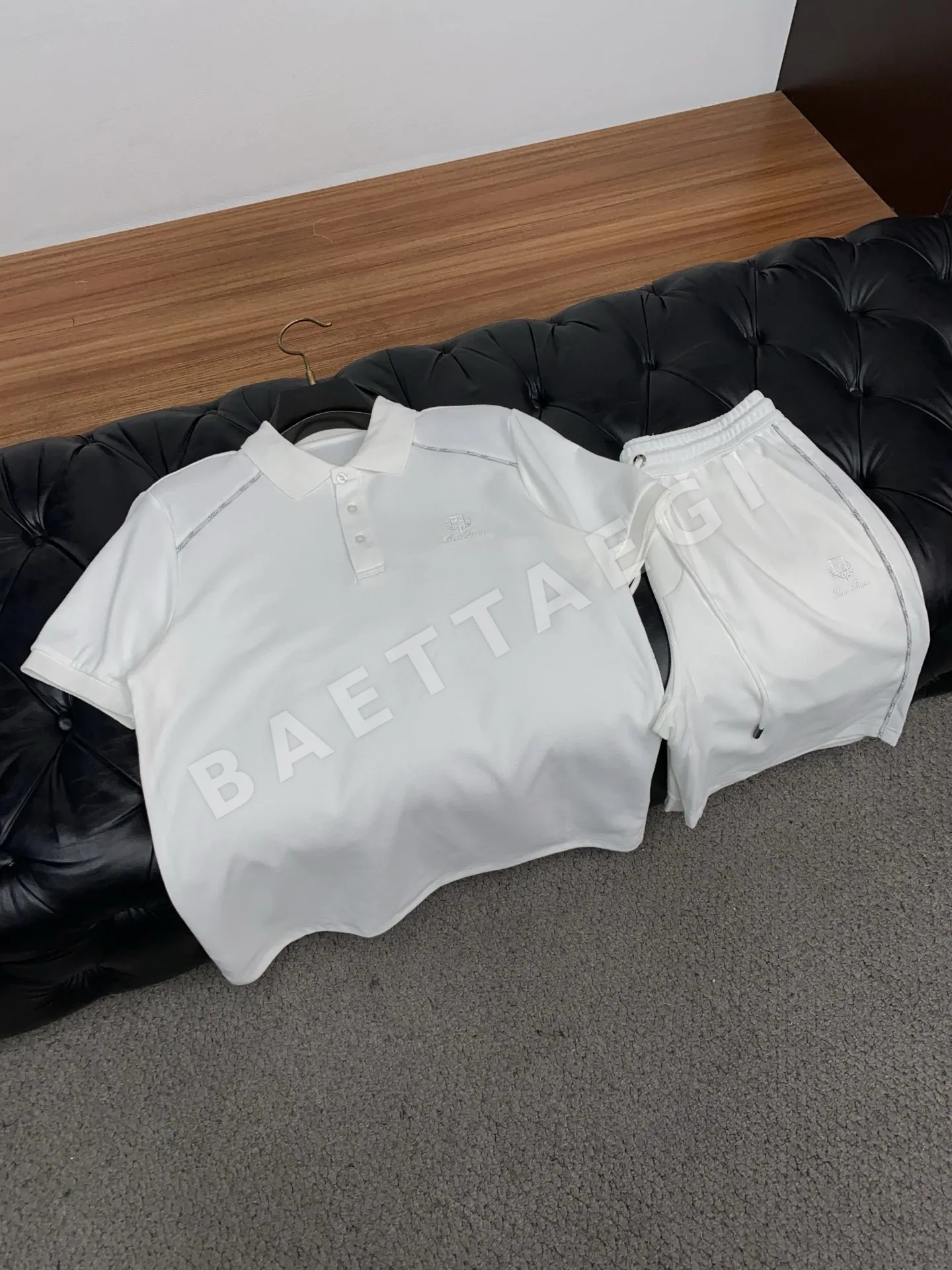 로로피아나 남성 테크니컬 파이버 반팔 폴로 티셔츠 & 반바지 세트 상세 이미지 7