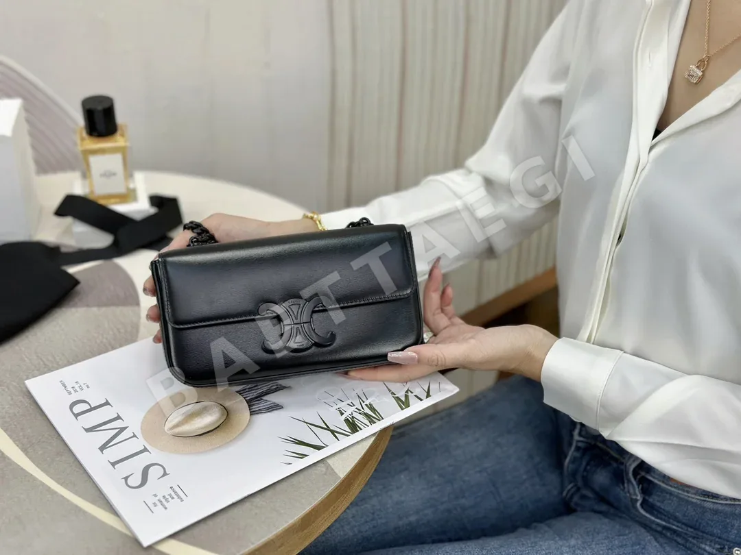 셀린느 체인 락 가방 상세 이미지 7