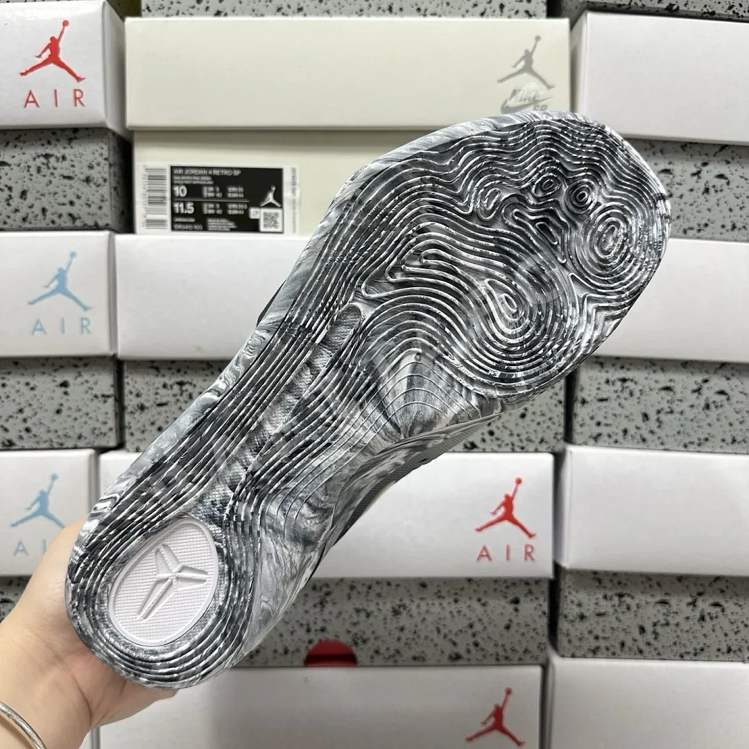 나이키 [GX] 코비 9 EM 로우 프로트로 FZ7333-002 201468 Nike Kobe 9 EM Low Protro Mambacita 상세 이미지 2