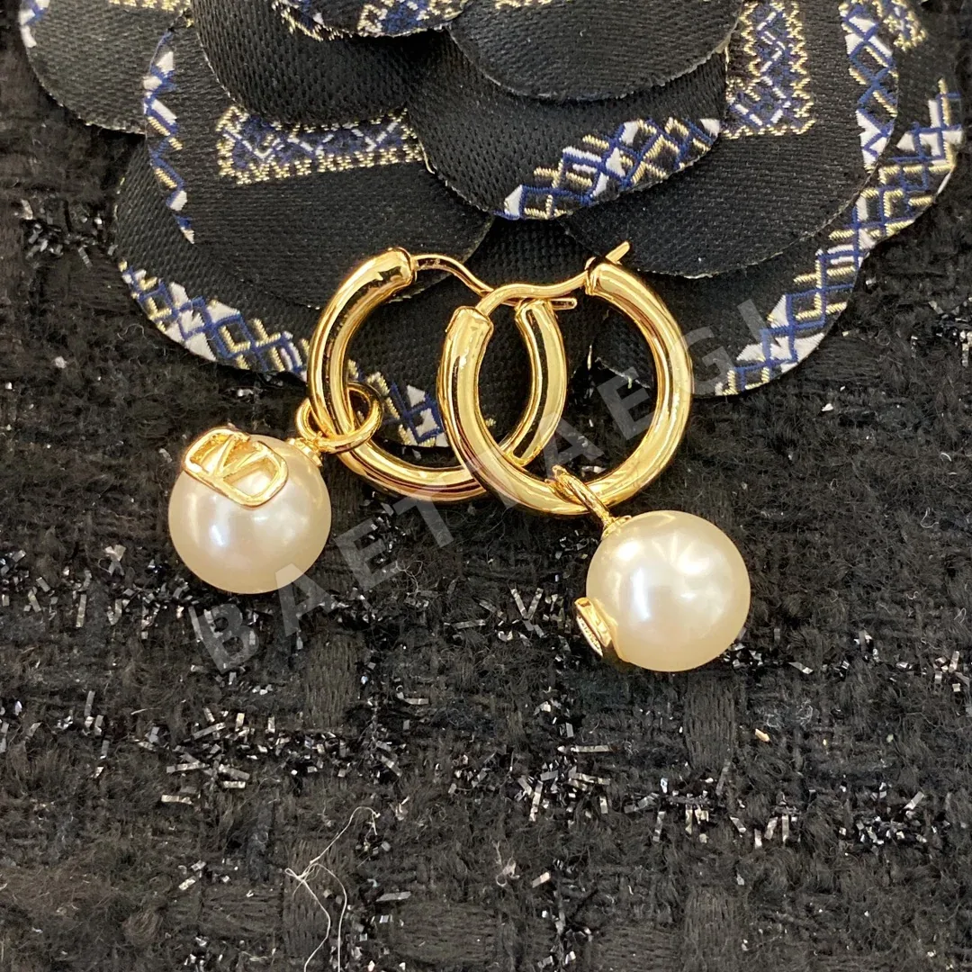 발렌티노 귀걸이 63649 Valentino Earrings 상세 이미지 3