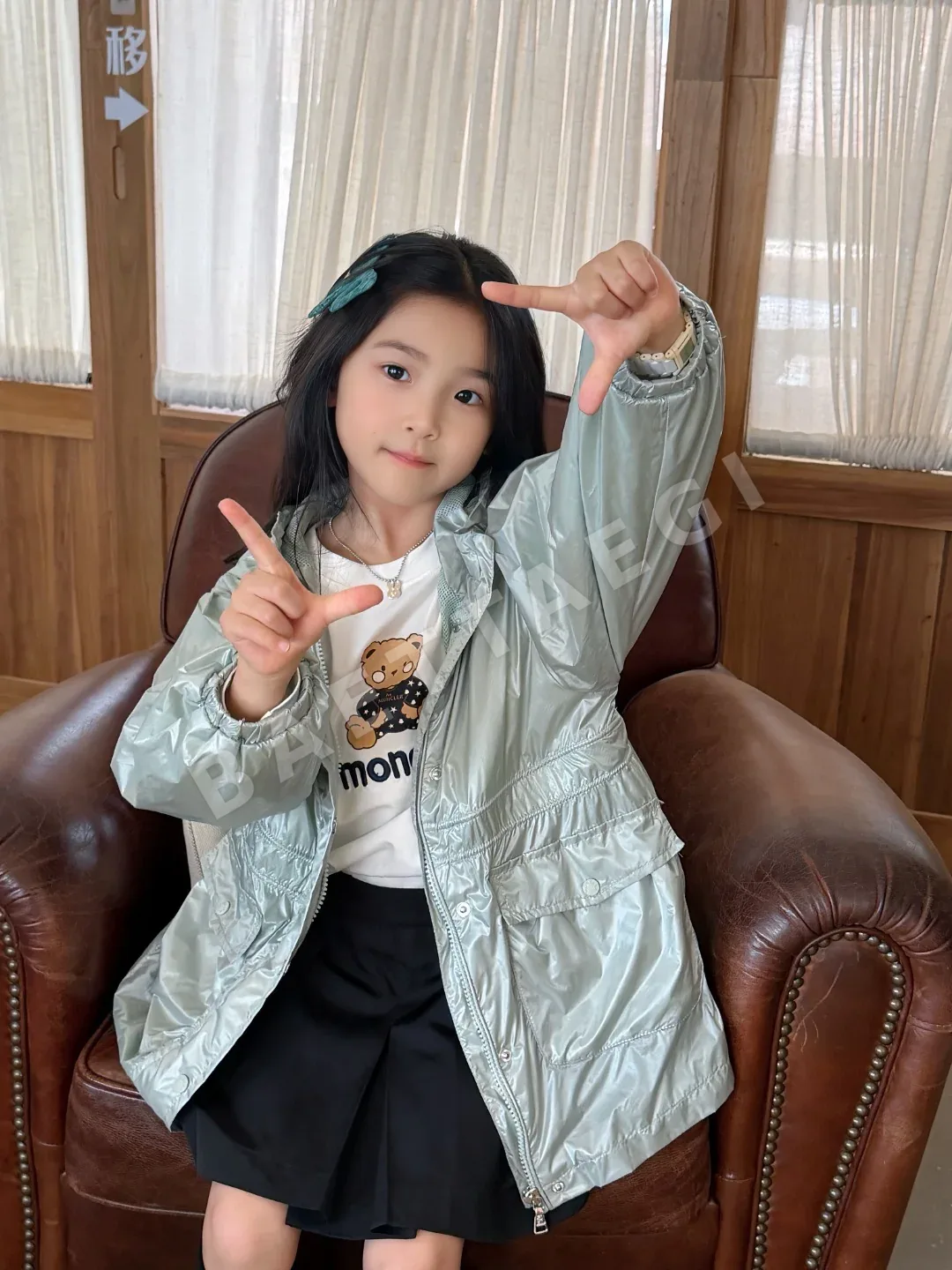 몽클레르 시폼 그린 미들 길이 키즈 트렌치코트 상세 이미지 4