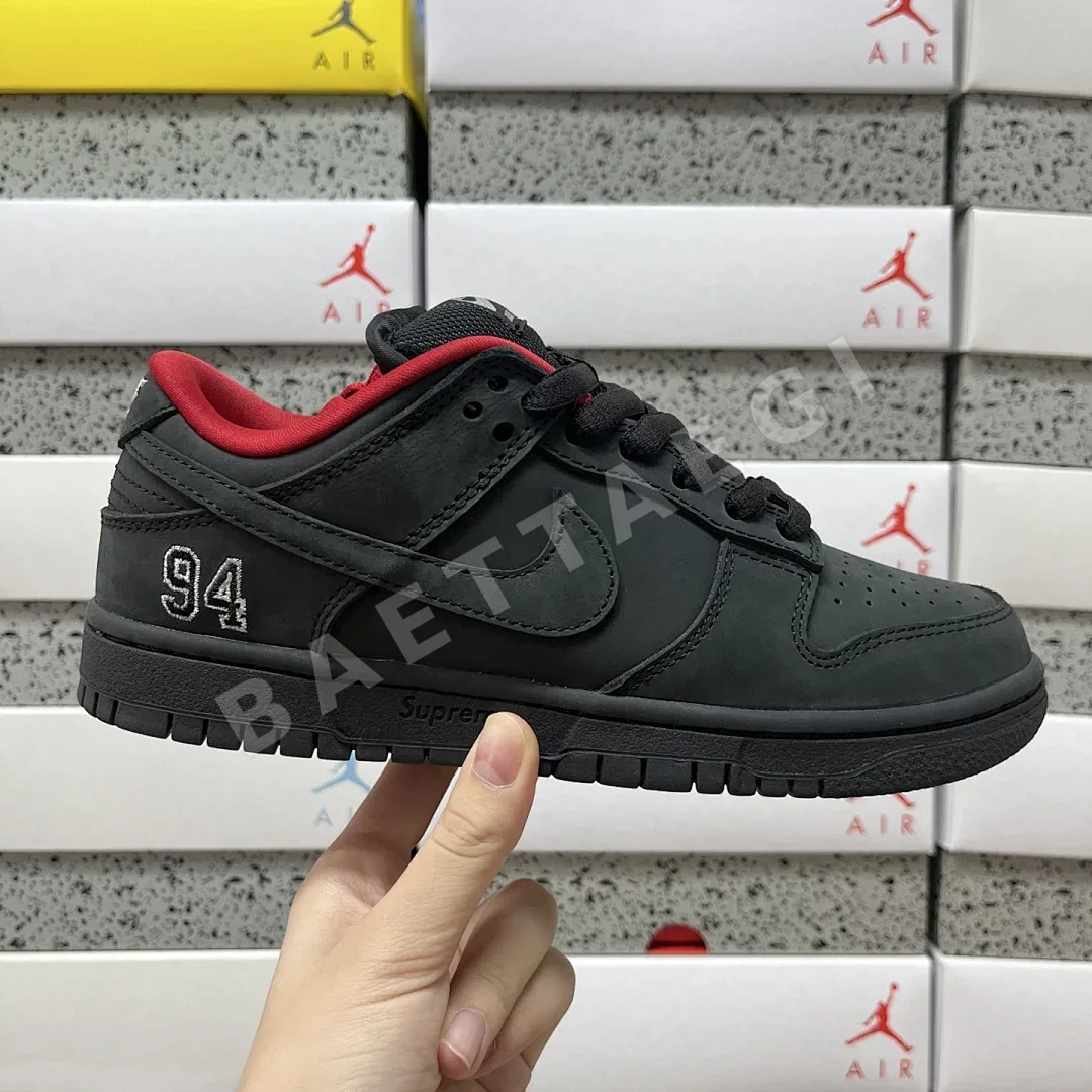 나이키 [AY] SB 덩크 로우 HQ8487-001 201036 Nike SB Dunk Low Supreme 94 Black 상세 이미지 5