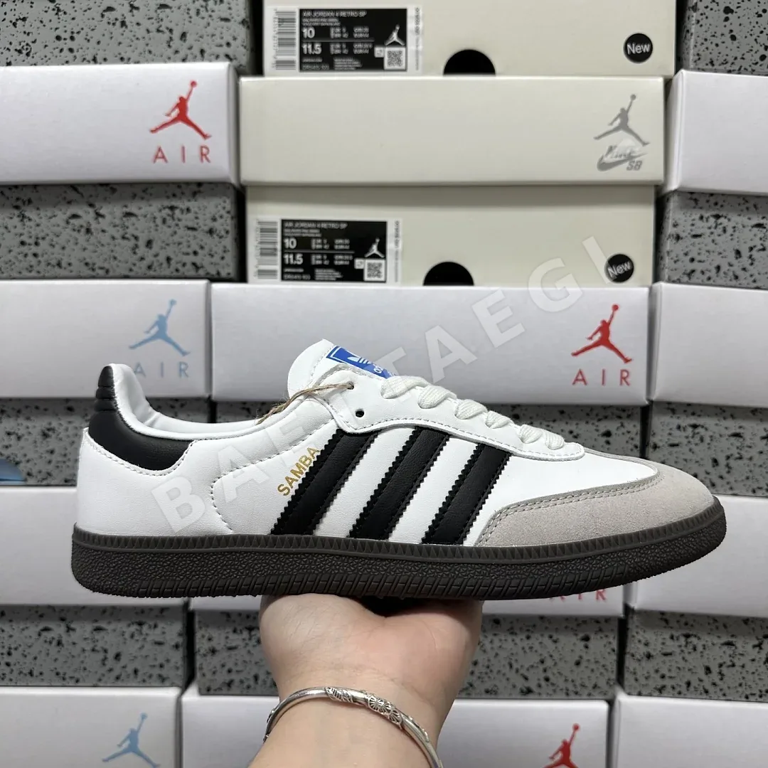 아디다스 [WZ] 삼바 OG B75806 200694 Adidas Samba OG Cloud White Core Black 상세 이미지 6