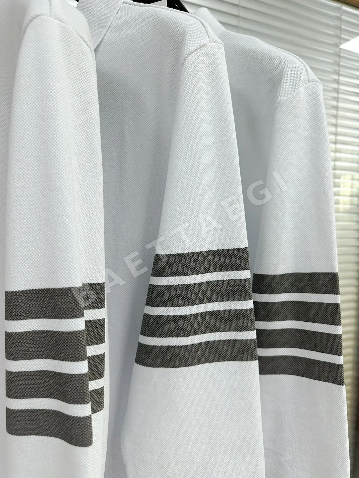 톰브라운 20 주년 긴팔 폴로셔츠 상세 이미지 5