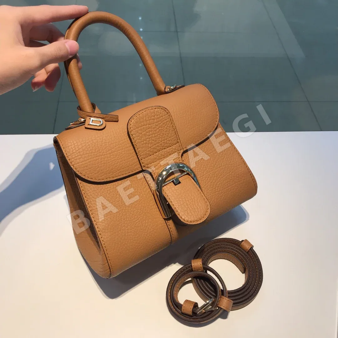 델보 카라멜 브릴리언트 소가죽 숄더백 16944
