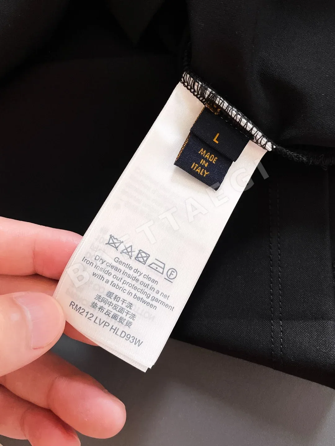 루이비통 남성 슬림핏 크루넥 반팔 셔츠 상세 이미지 8