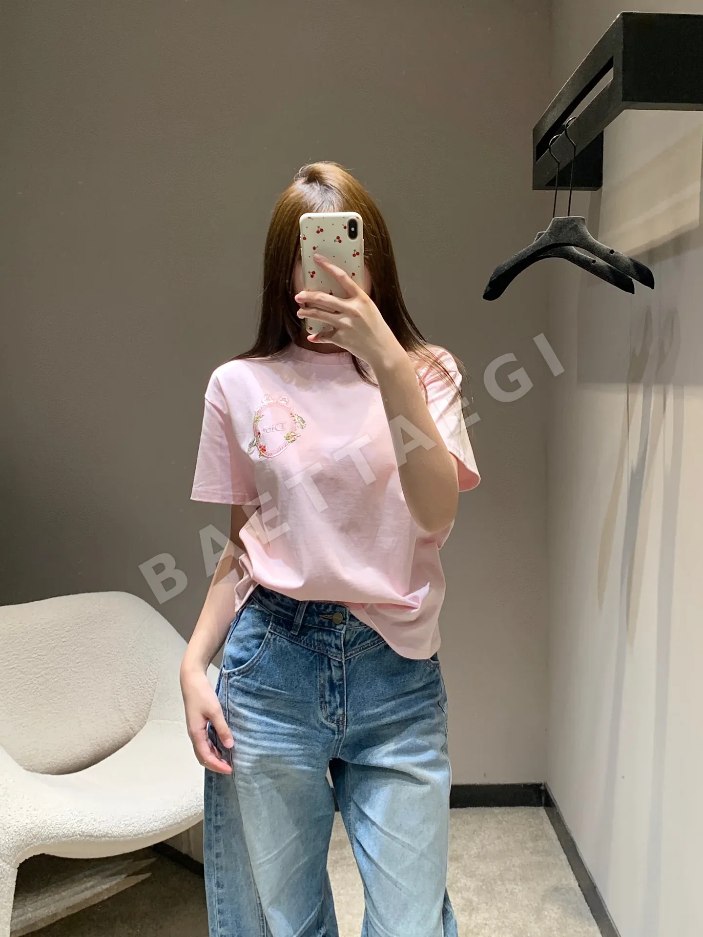 디올 벚꽃 자수 크루넥 반팔 티셔츠 상세 이미지 9