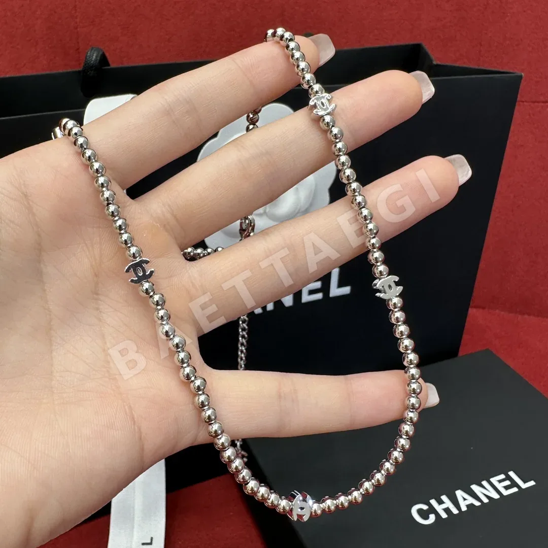 샤넬 더블 C 실버 비즈 목걸이 178173
