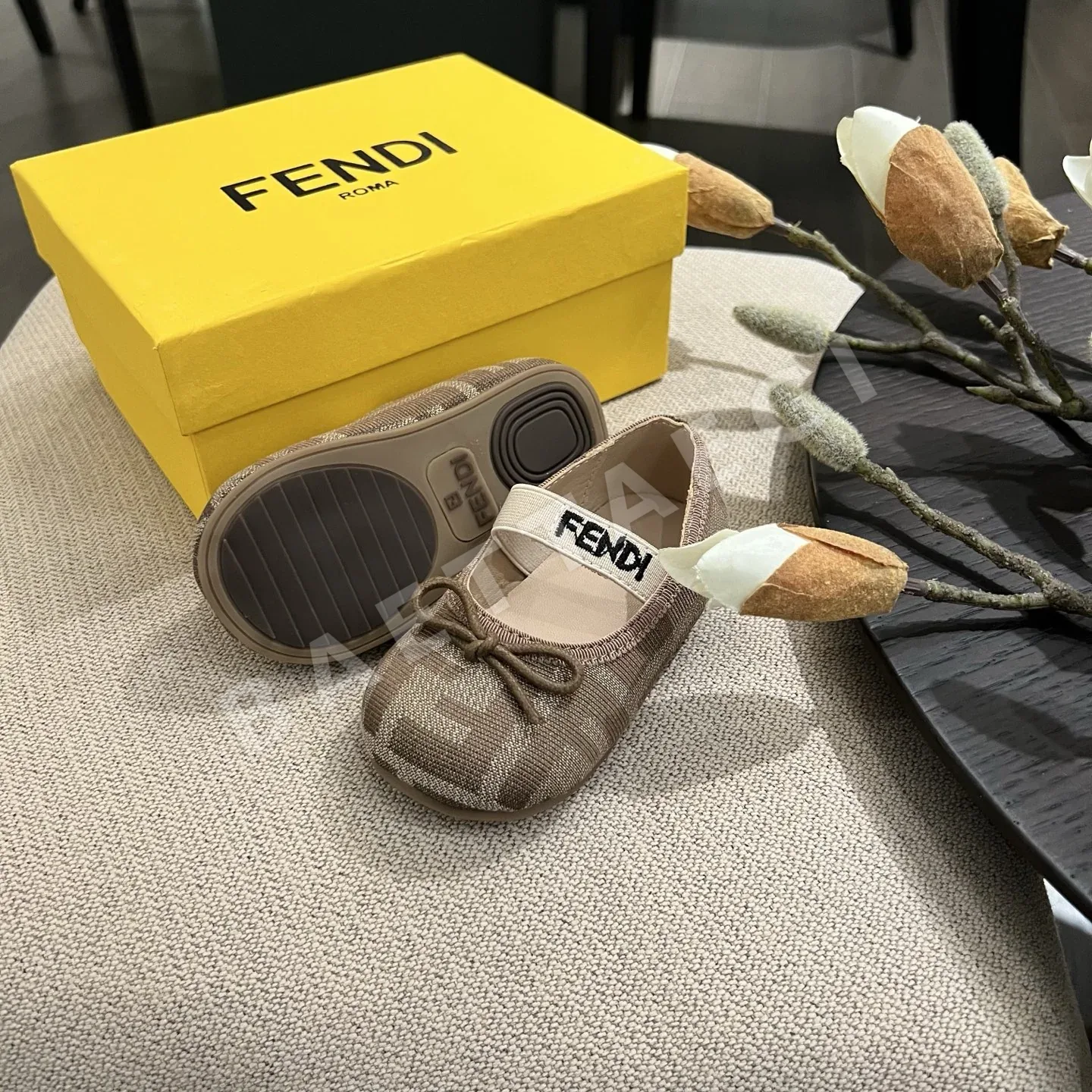 펜디 메리제인 더블 F 디자인 상세 이미지 7