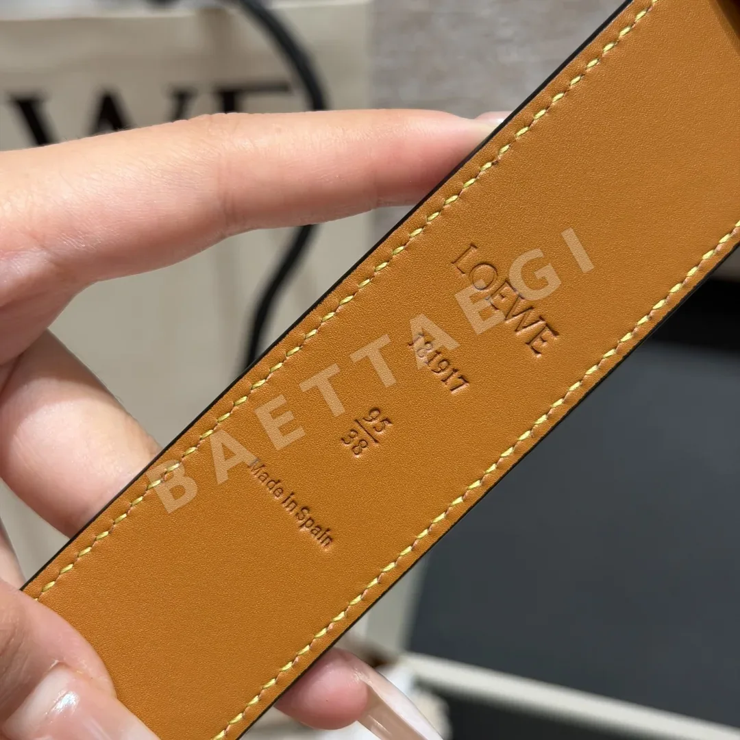 로에베 누벅 카프스킨 벨트 상세 이미지 8