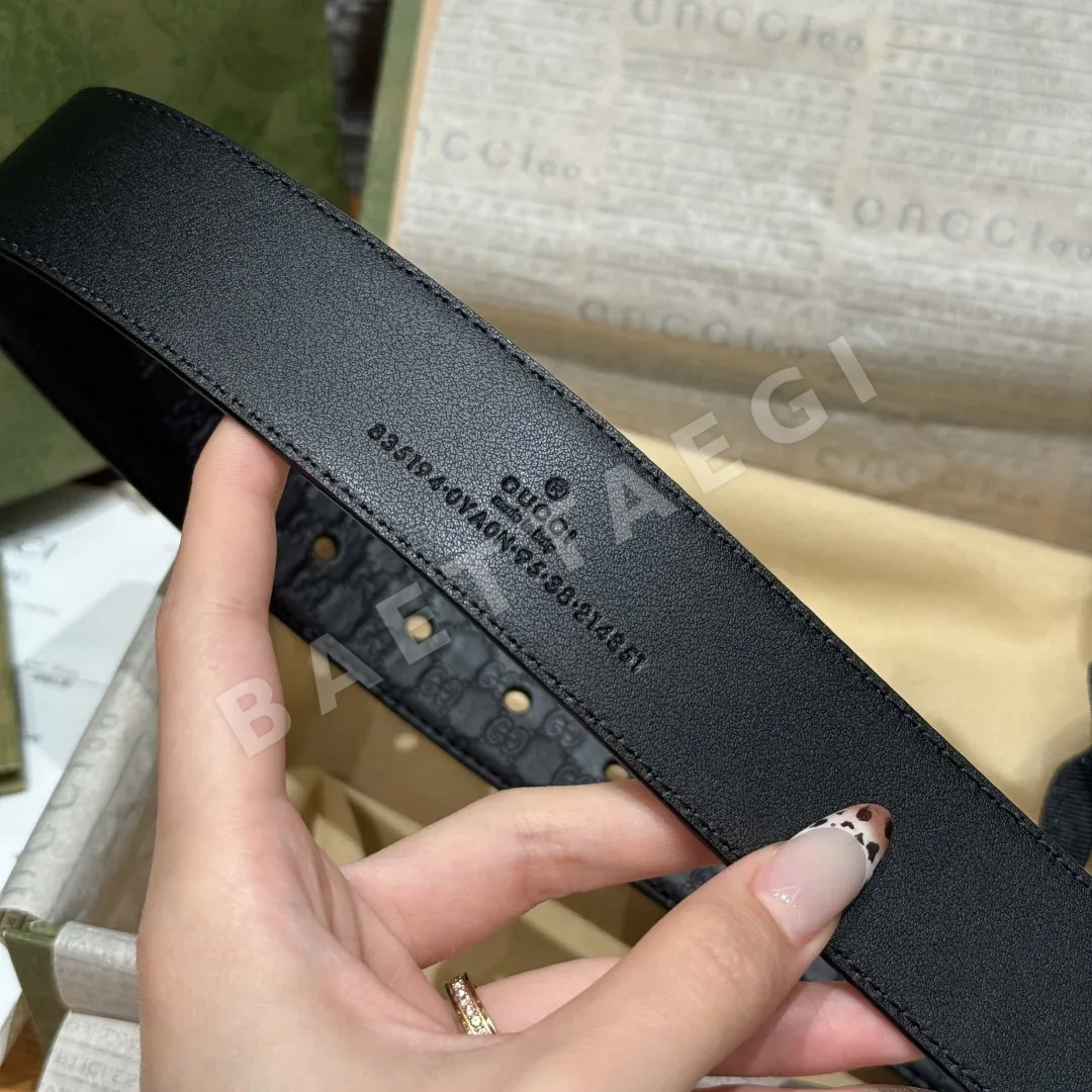 구찌 GG 엠보싱 소가죽 스퀘어 버클 벨트 상세 이미지 9