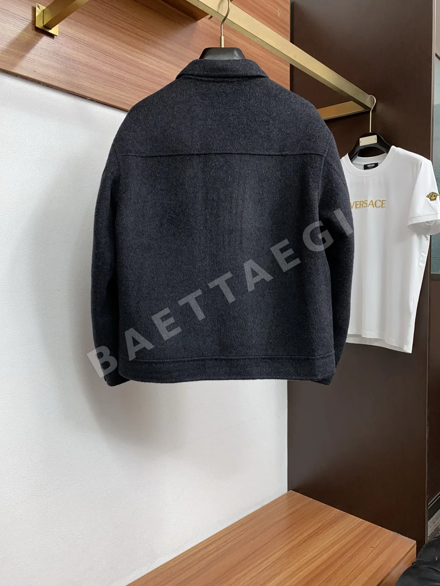 로로피아나 울 카라 남성 자켓 상세 이미지 10
