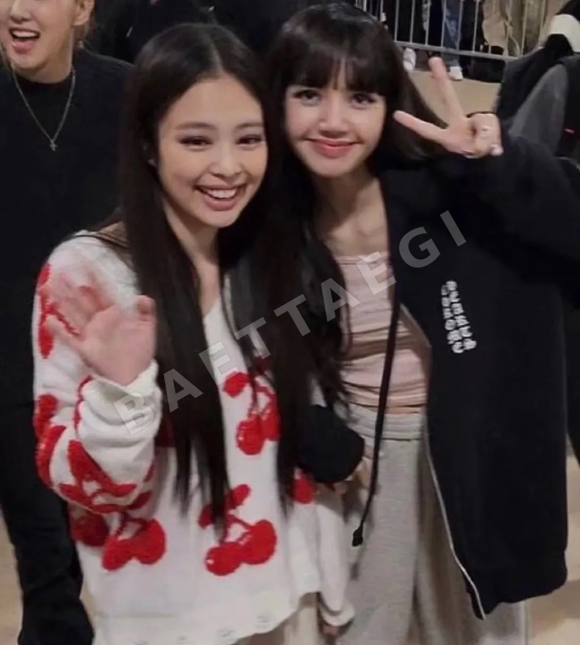 크롬하츠 블랙 지퍼업 가방 상세 이미지 2