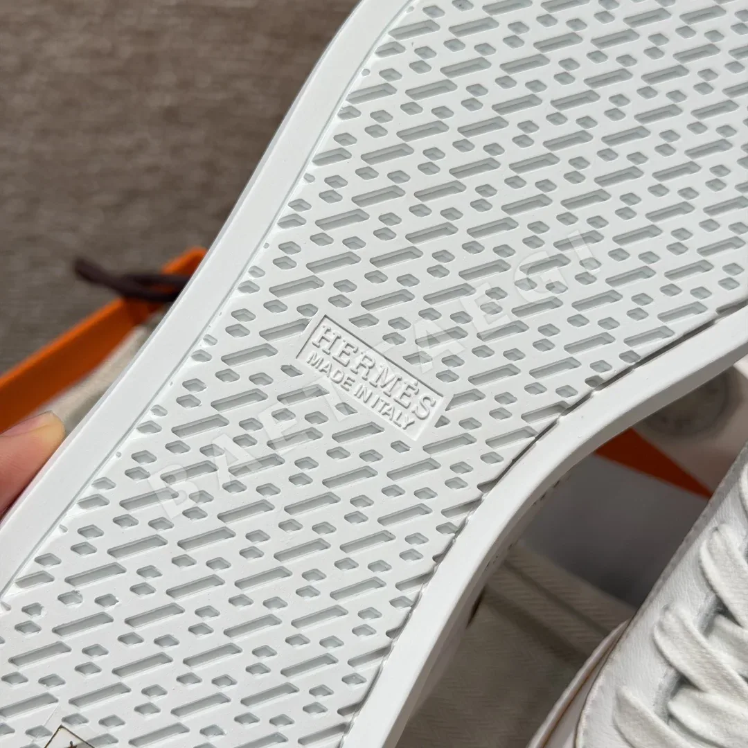 에르메스 매치 스니커즈 white goatskin 고트스킨 소재 상세 이미지 6