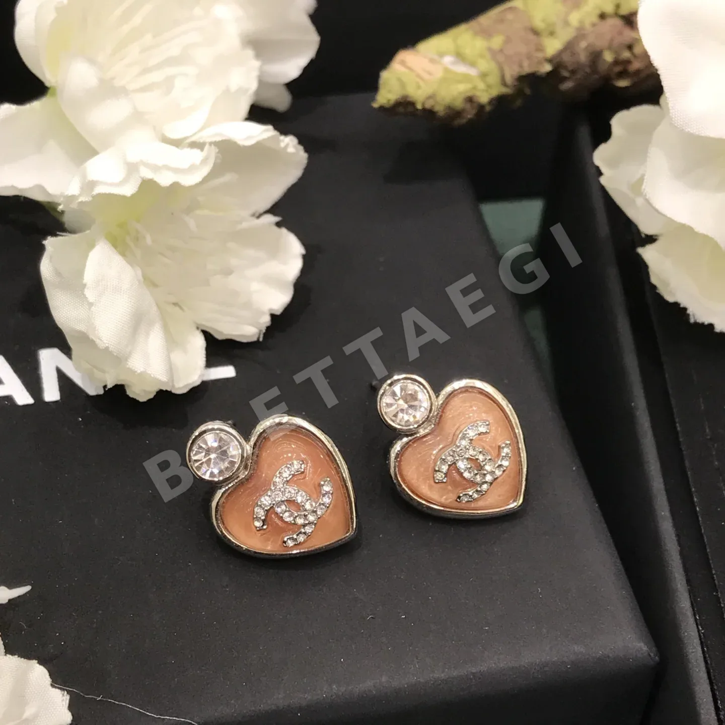 샤넬 블루 하트 라인스톤 귀걸이 상세 이미지 3
