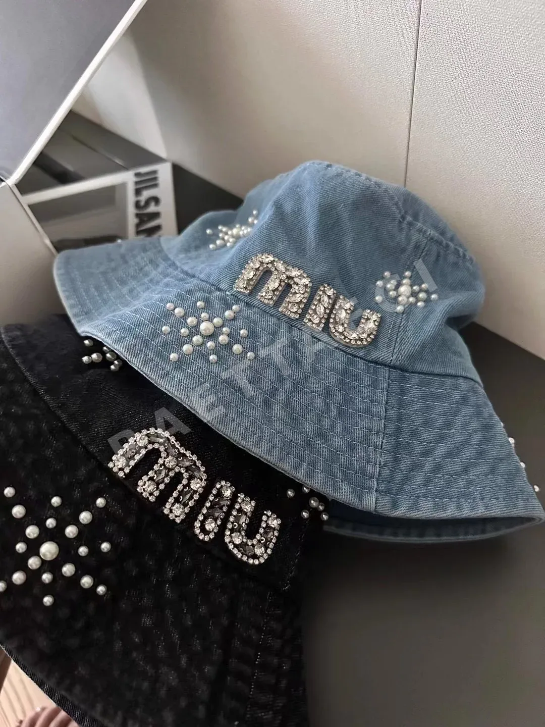 미우미우 모자 81097 Miu Miu Cap