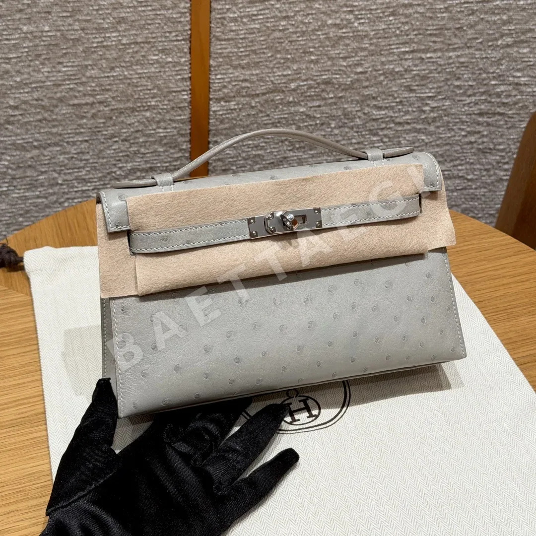 에르메스 켈리 타조 가죽 지갑 192096