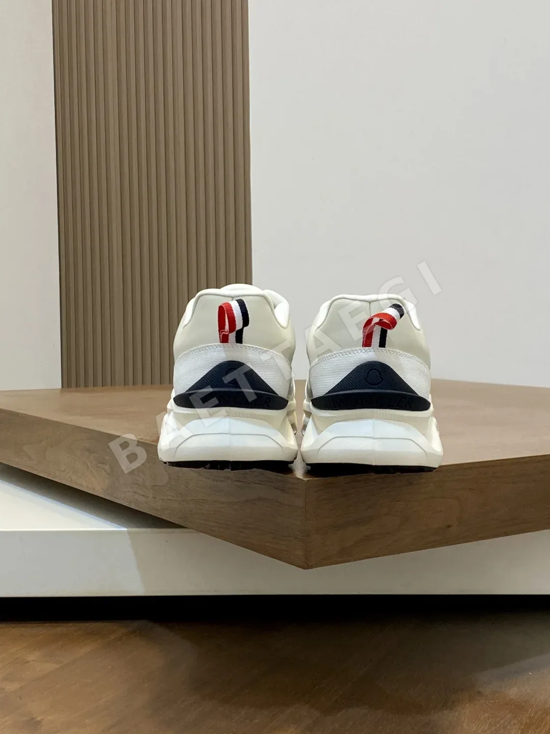 몽클레르 메시 네오프렌 남성 스니커즈 상세 이미지 8
