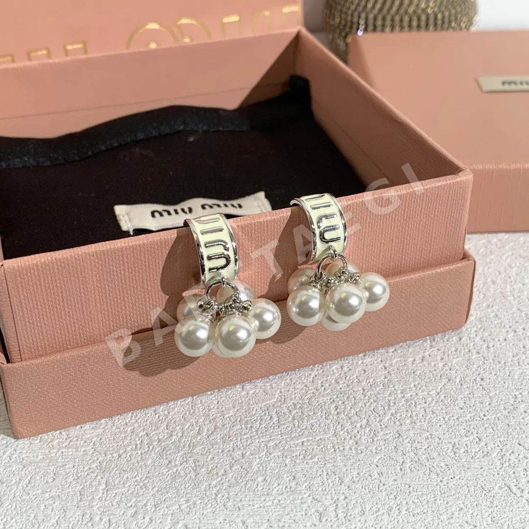 미우미우 귀걸이 61029 Miu Miu Earrings 상세 이미지 3
