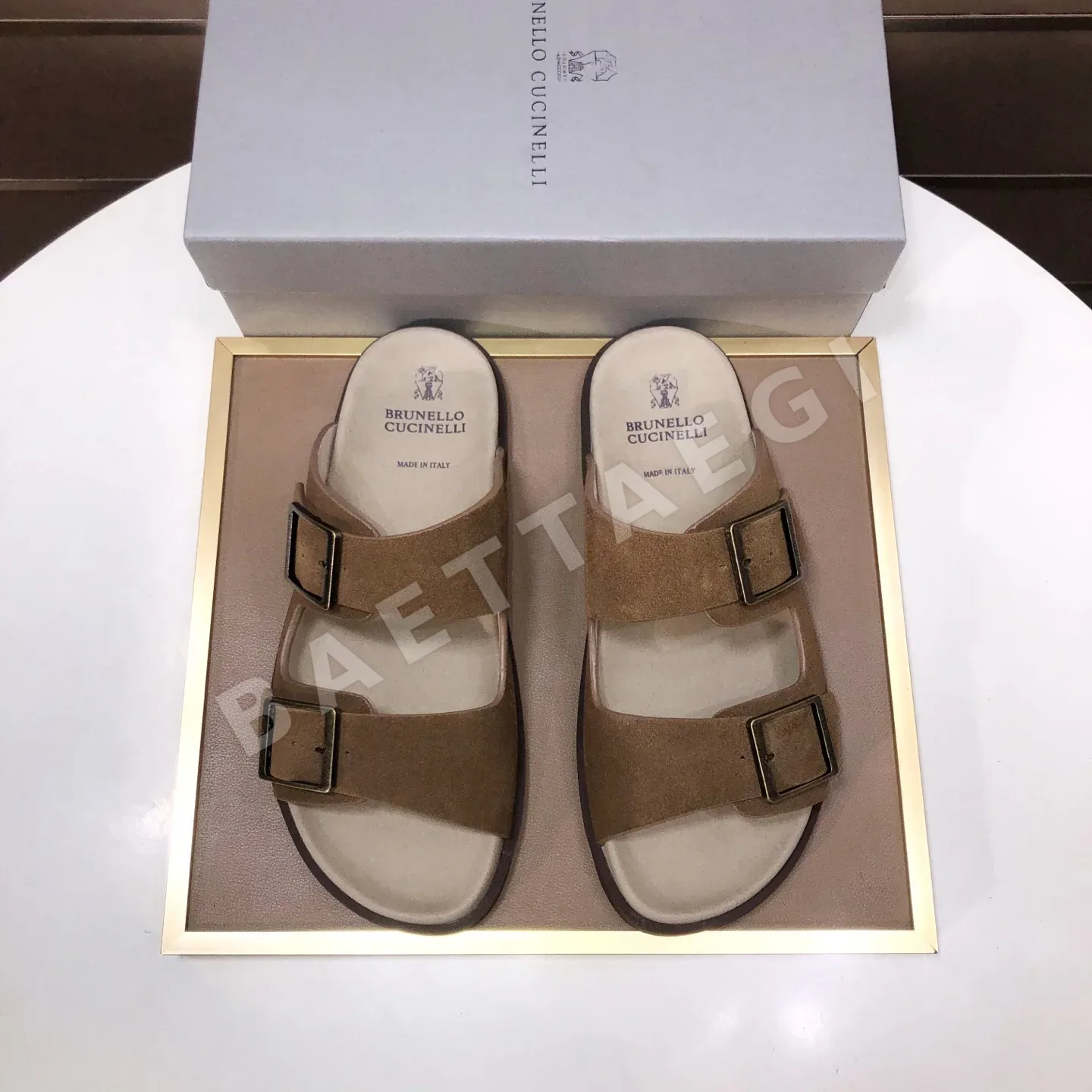 브루넬로쿠치넬리 경량 여름 슬리퍼 23606