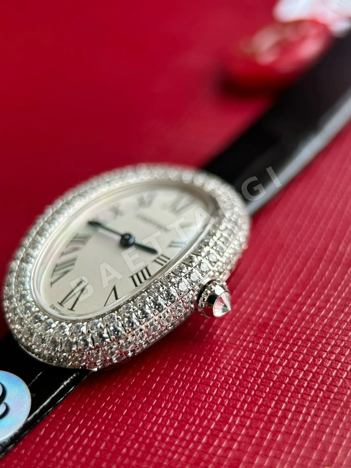 까르띠에 베누아 DR공장 쿼츠 무브먼트 다이아 악어가죽 블루 블랙 화이트 레플리카 42643 Cartier 상세 이미지 3