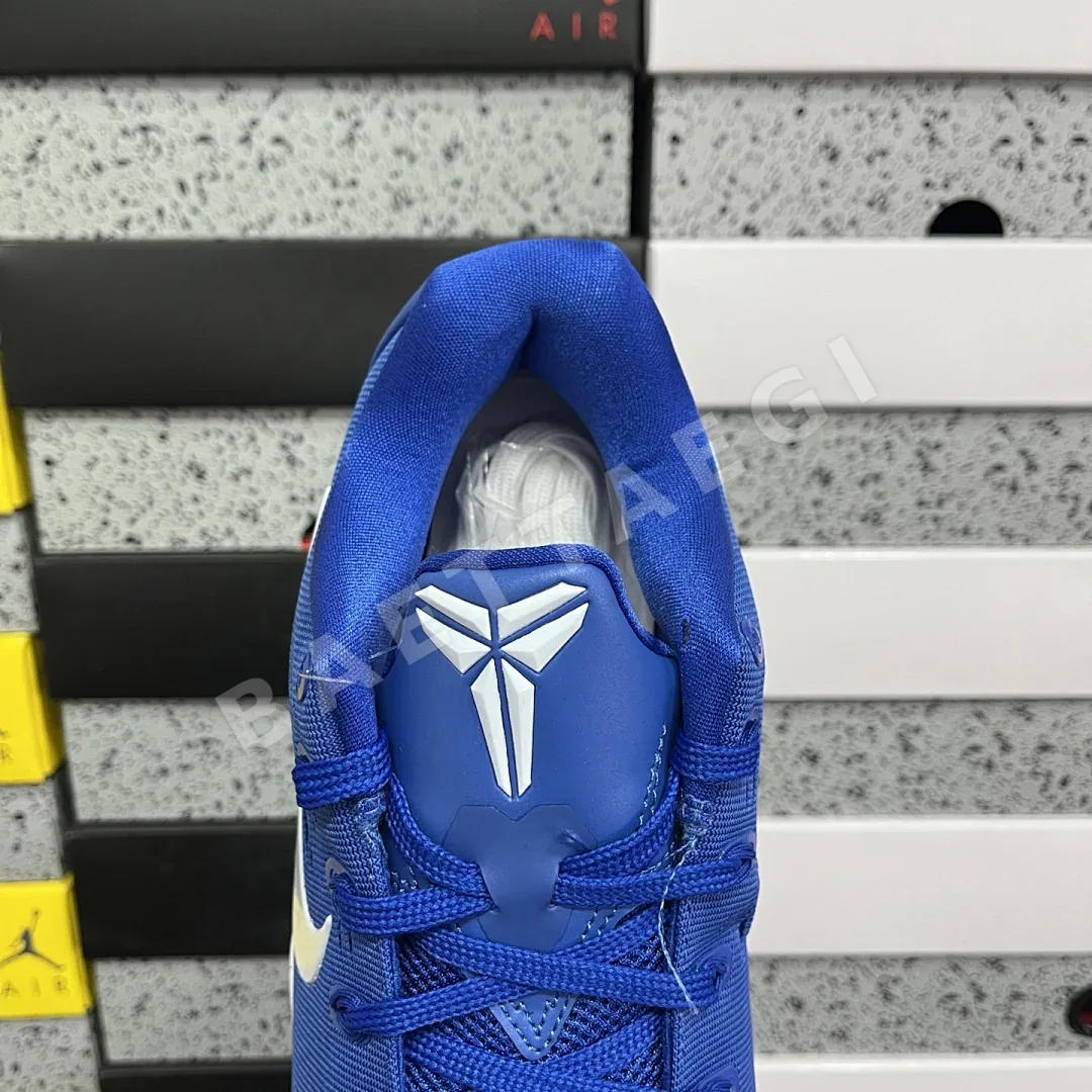 나이키 [S2] 코비 9 엘리트 로우 EM 프로트로 IH1401-400 201032 Nike Kobe 9 Elite Low EM Protro 상세 이미지 4