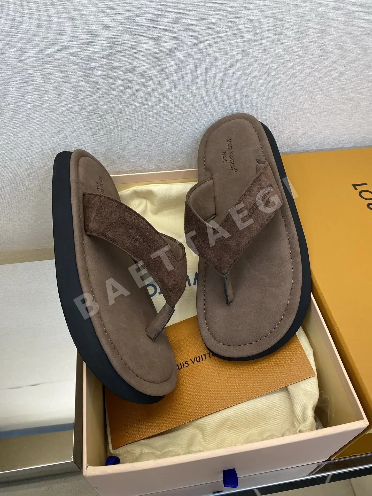 루이비통 남성 슬리퍼 상세 이미지 4