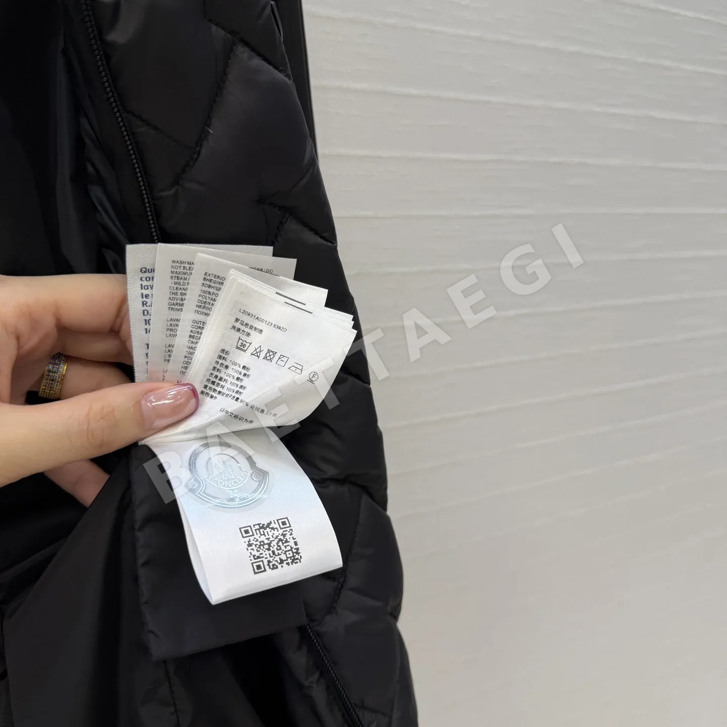 몽클레르 퀼팅 다운 여성 자켓 상세 이미지 9
