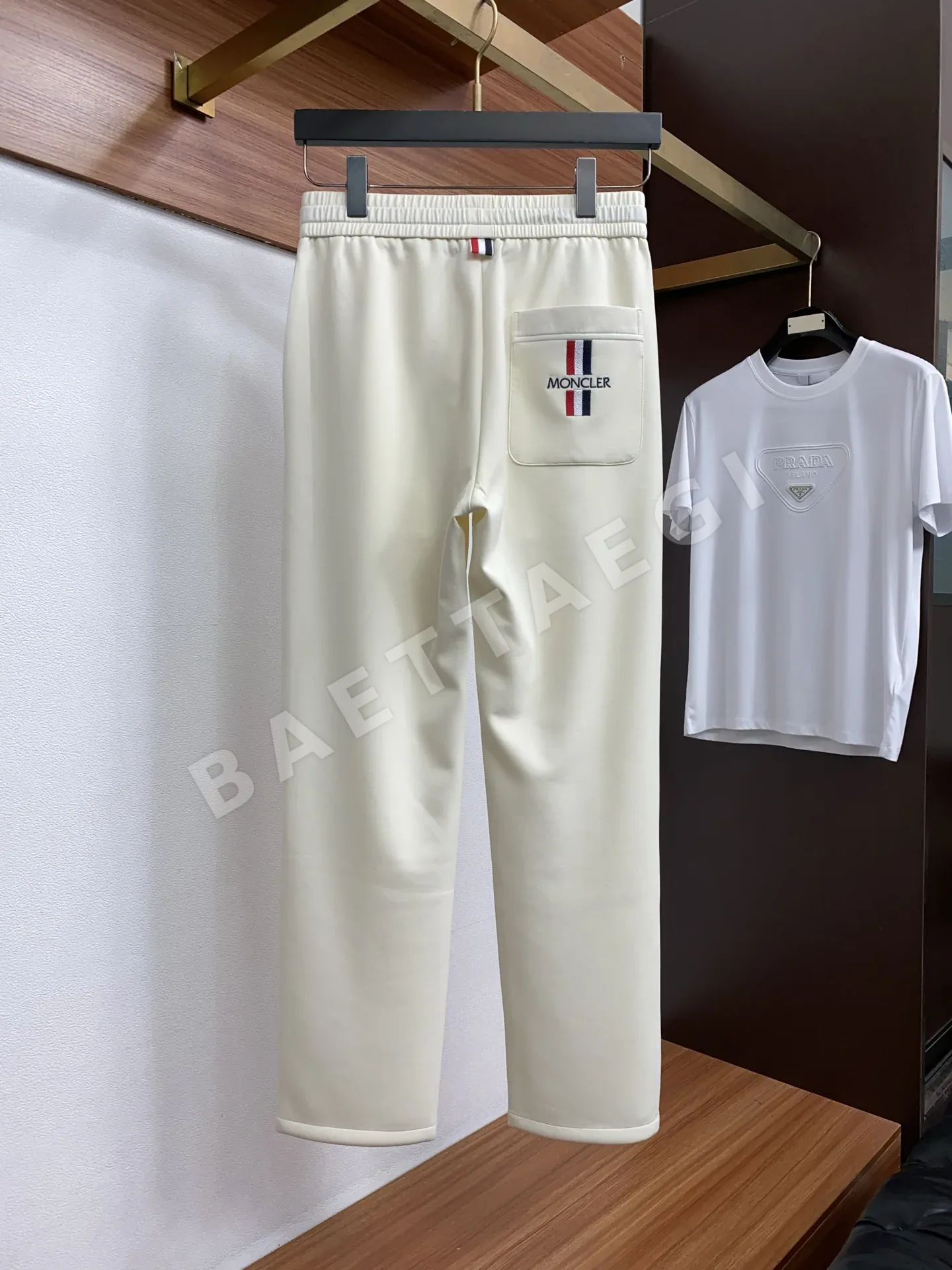 몽클레르 남성 맞춤 캐주얼 바지 상세 이미지 8