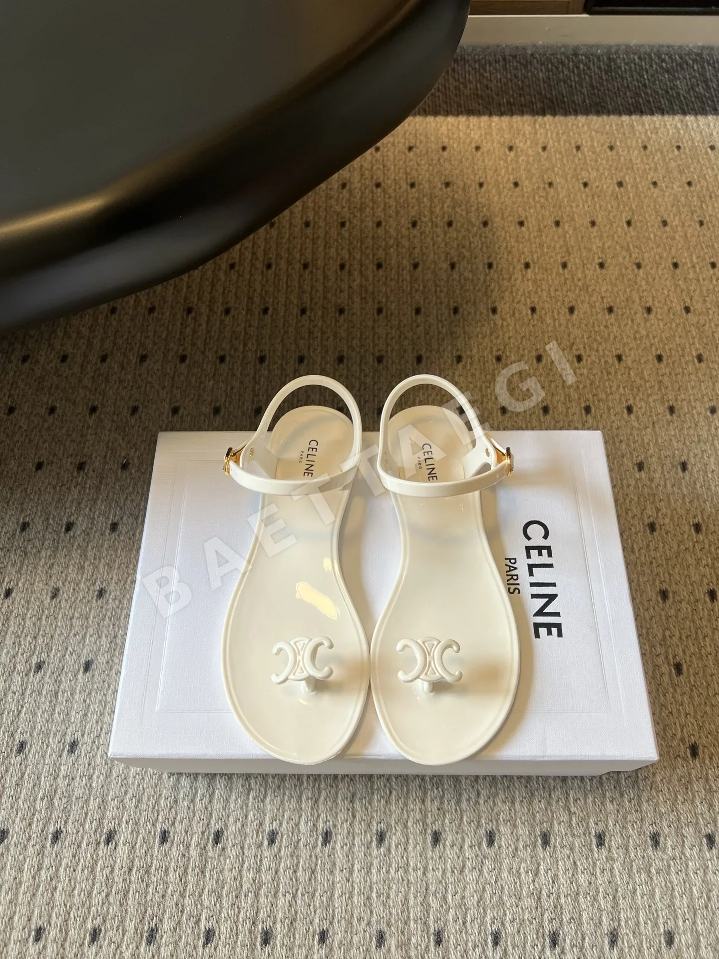 셀린느 썸머 뉴 젤리 샌들 105416