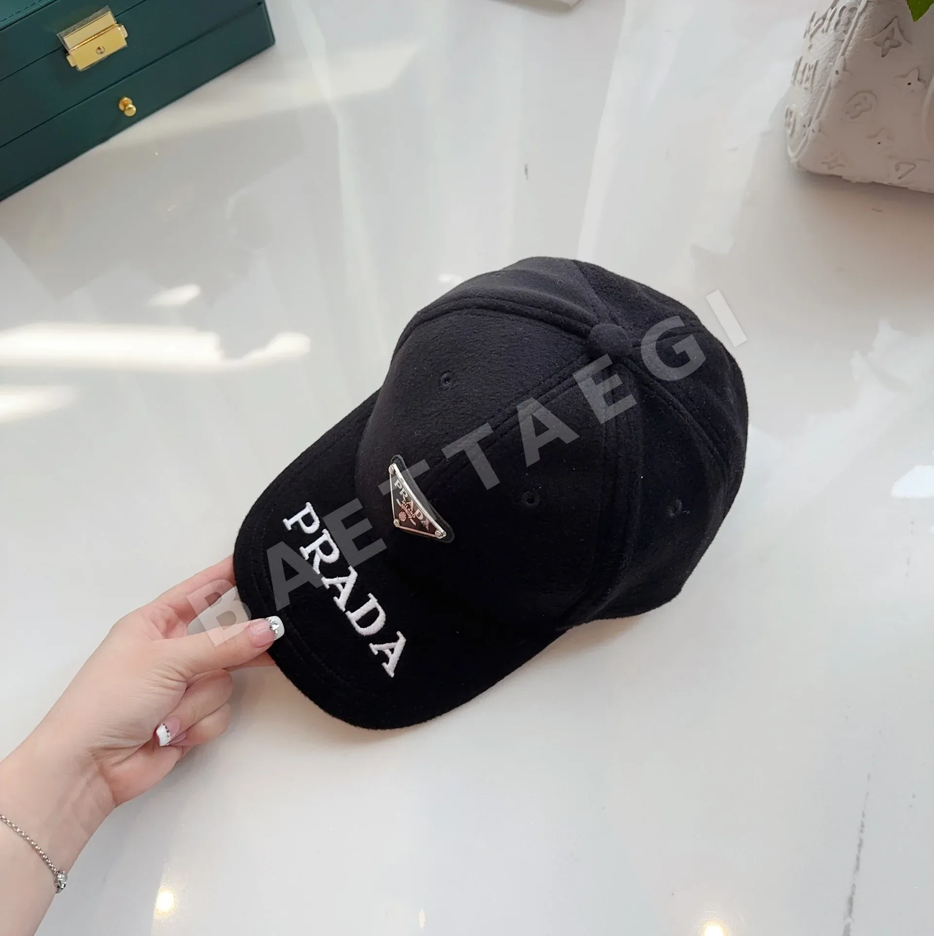 프라다 울 베이스볼 캡 상세 이미지 9