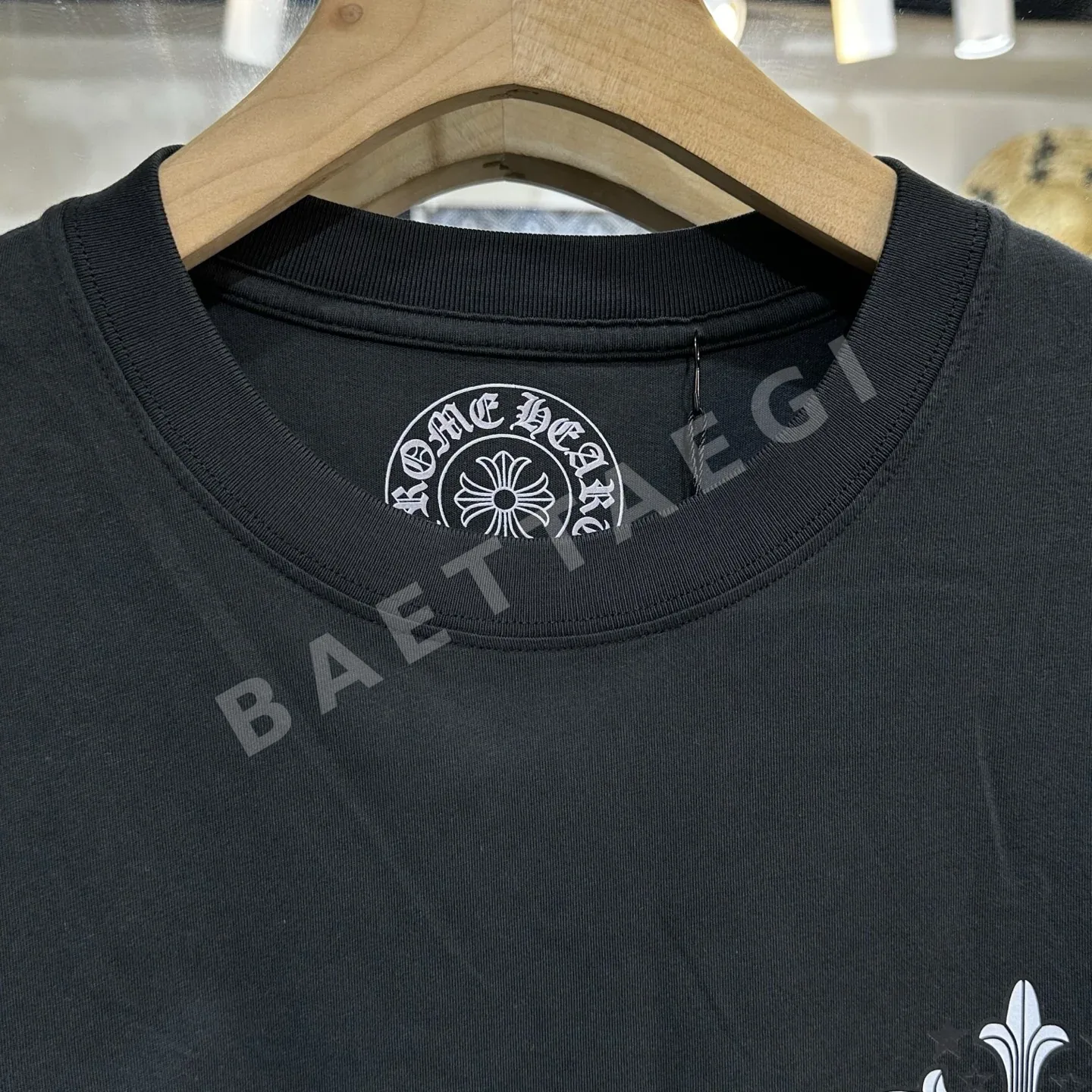 크롬하츠 남성 220 g 플리스 반팔 티셔츠 상세 이미지 2
