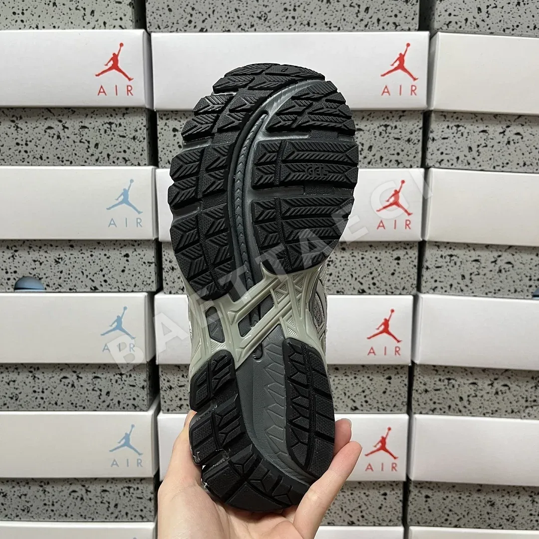 아식스 [TOP] 젤 카야노 20 1203A388-020 200418 Asics Gel-Kayano 20 Gravel Pure Silver 상세 이미지 7