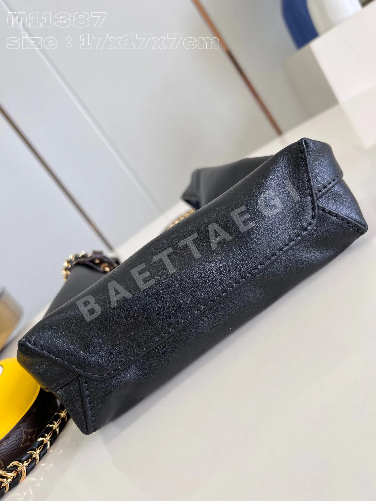 루이비통 아틀란티스 BB 핸드백 M11387 상세 이미지 6