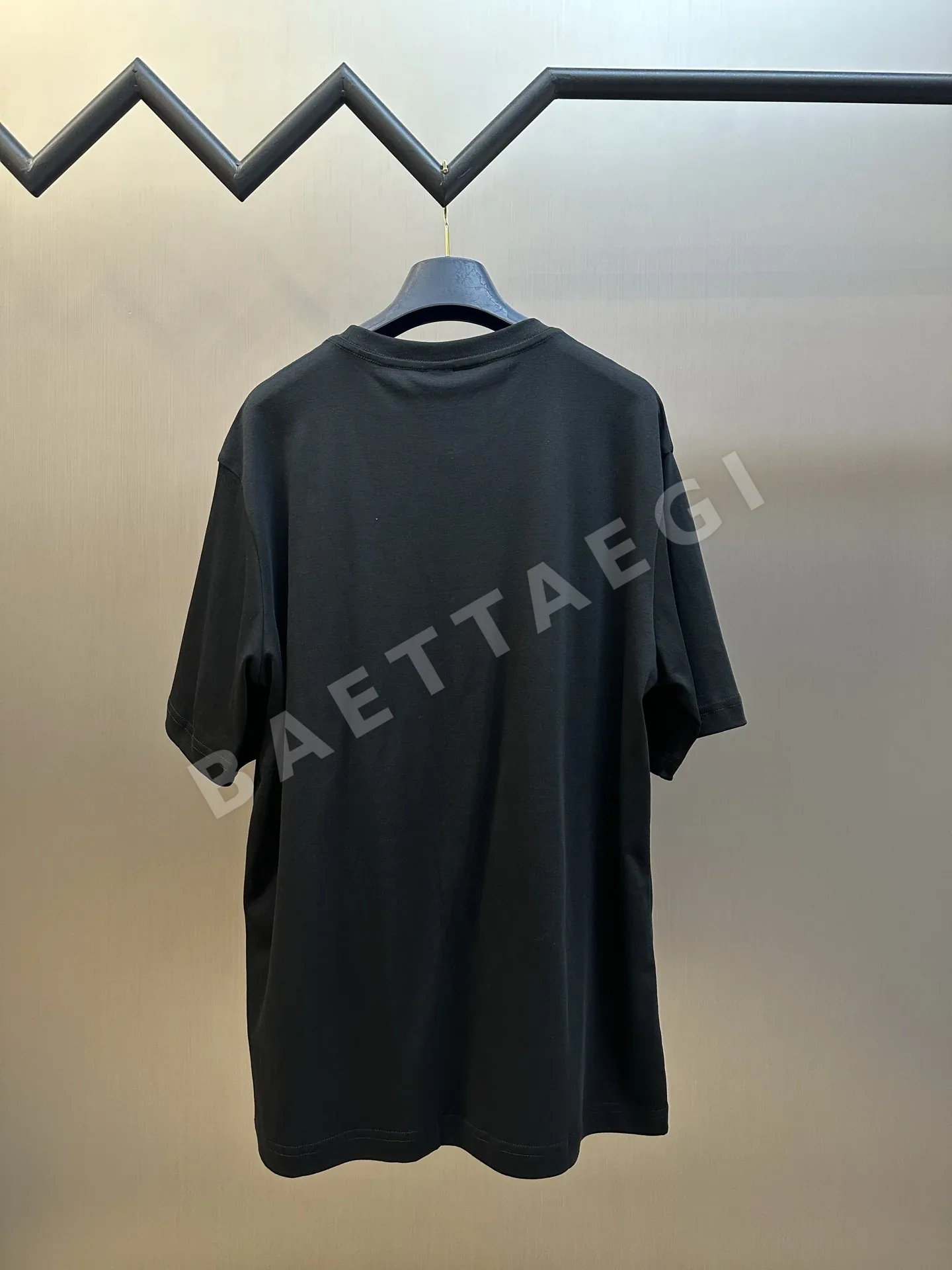 벨루티 가죽 라벨 코튼 남성 반팔 티셔츠 상세 이미지 4